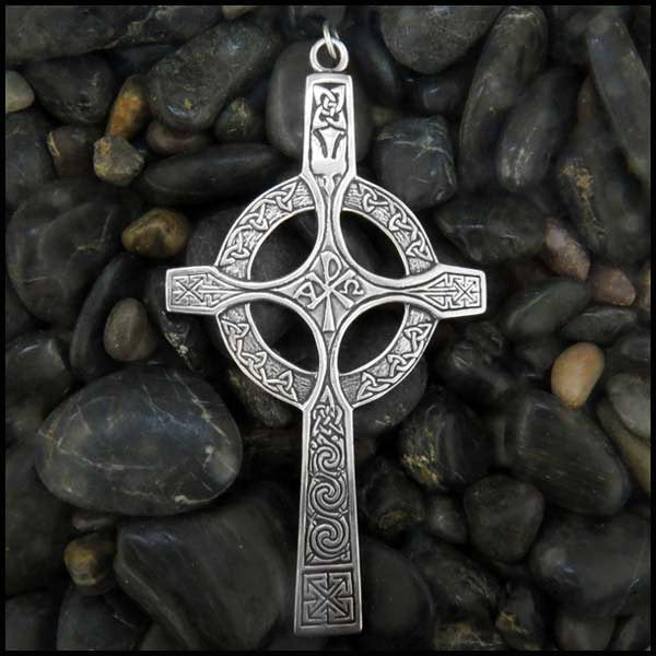 Handcrafting the Ardagh Pectoral Celtic Cross