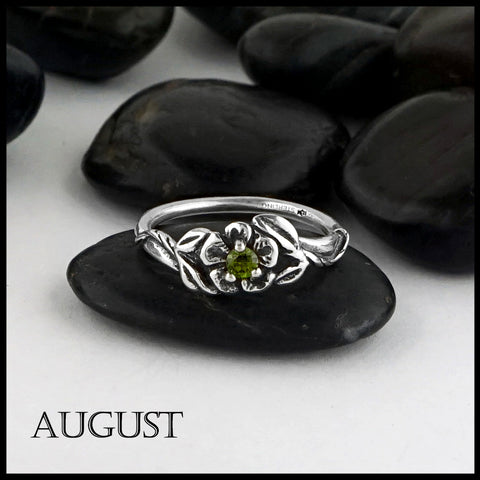August Birthstone flower ring