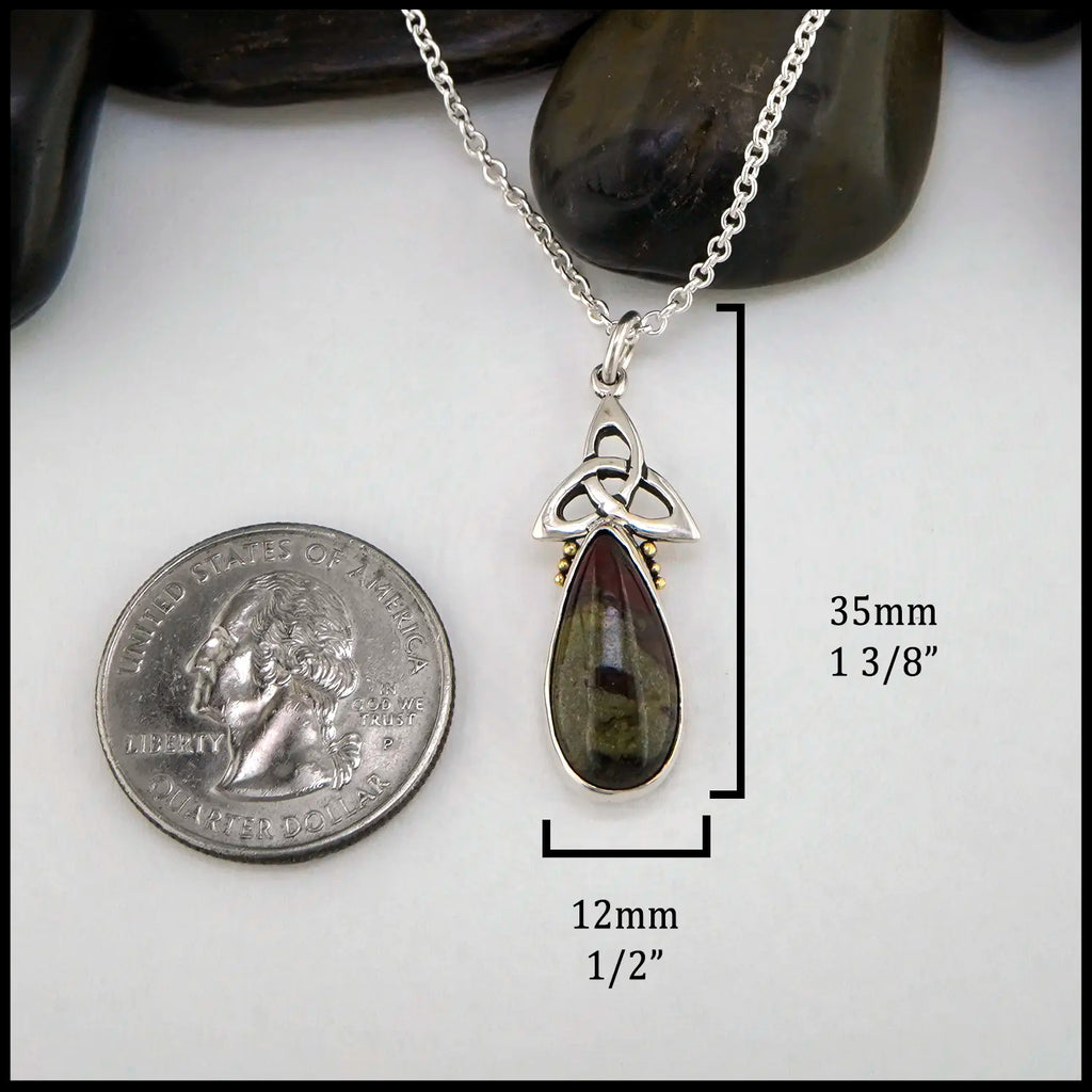 Agate Pendant in Sterling Silver and 18K Gold
35mm x 12mm