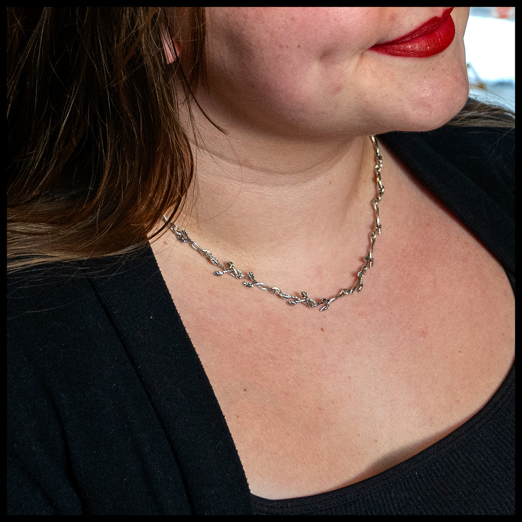 18" Chain on a person