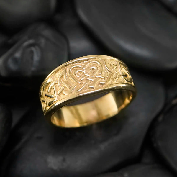 Ceol Mo Chridhe Ring in Gold