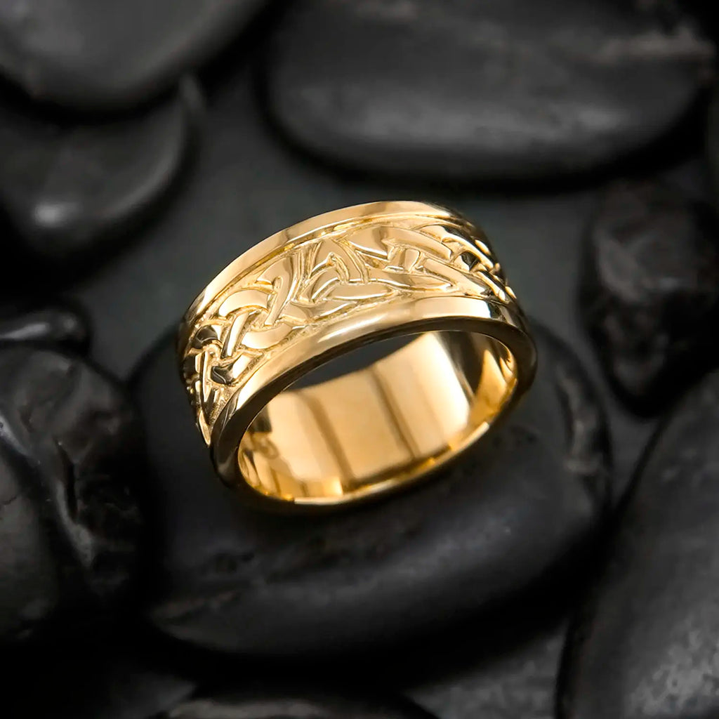 Lorn Knot Ring in Gold