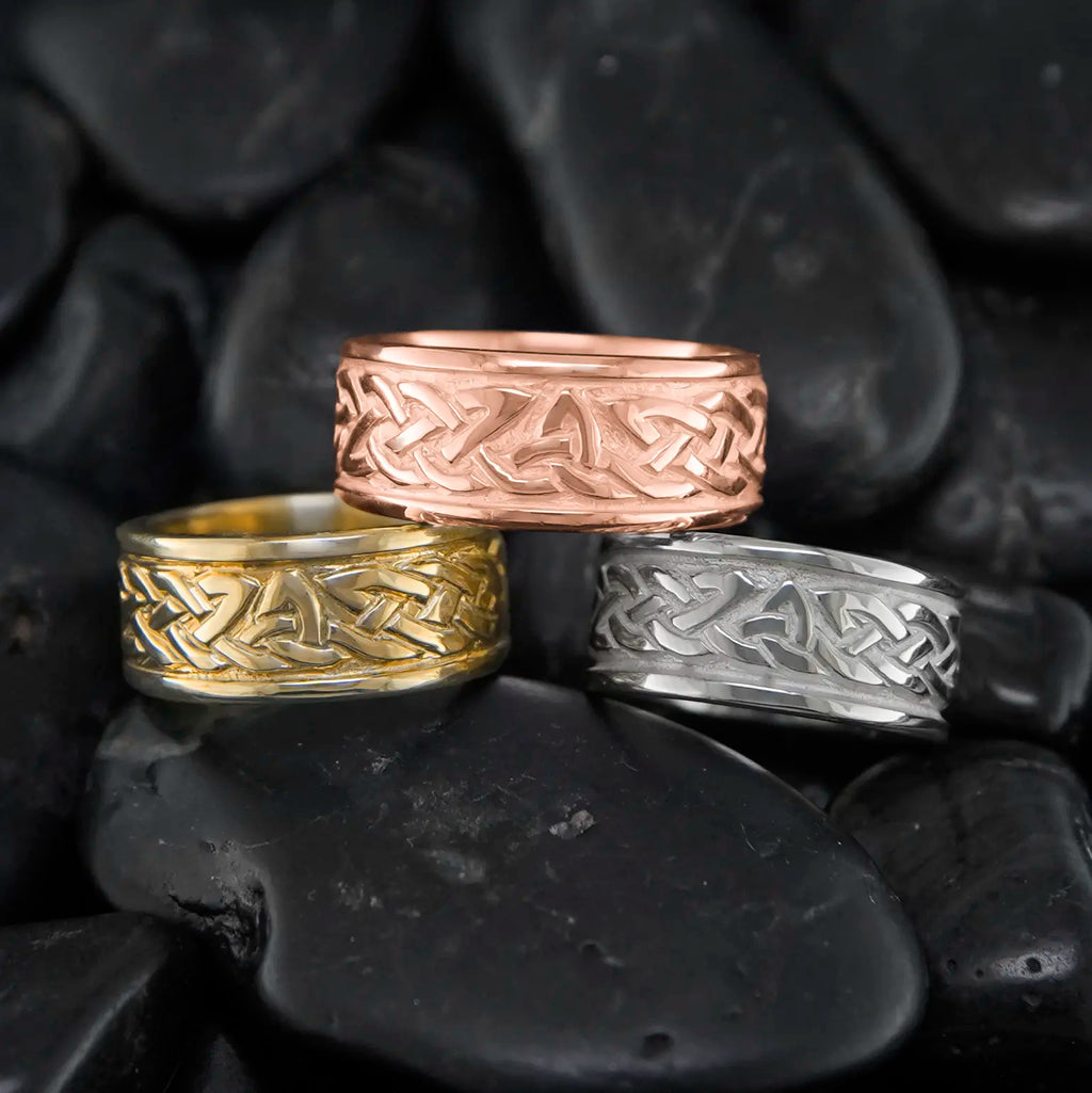 Lorn Knot Ring in Gold