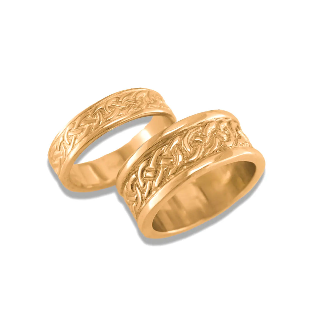 Josephine's Knot Band in Gold