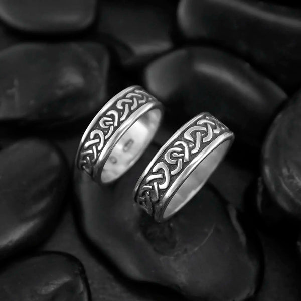 Celtic Heart Knot Band in Silver