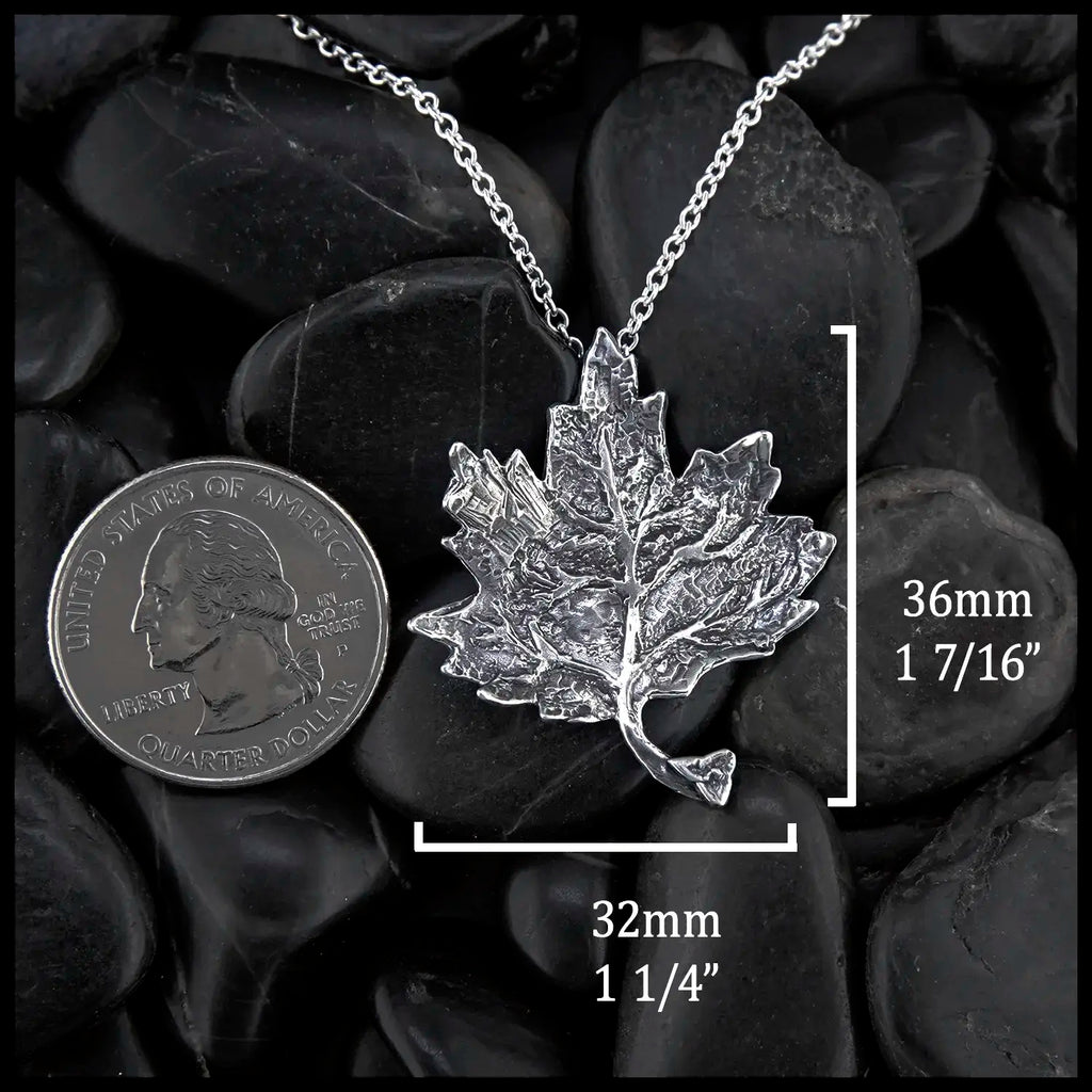 Trinity Knot Maple Leaf Pendant in Sterling Silver
36mm x 32mm
