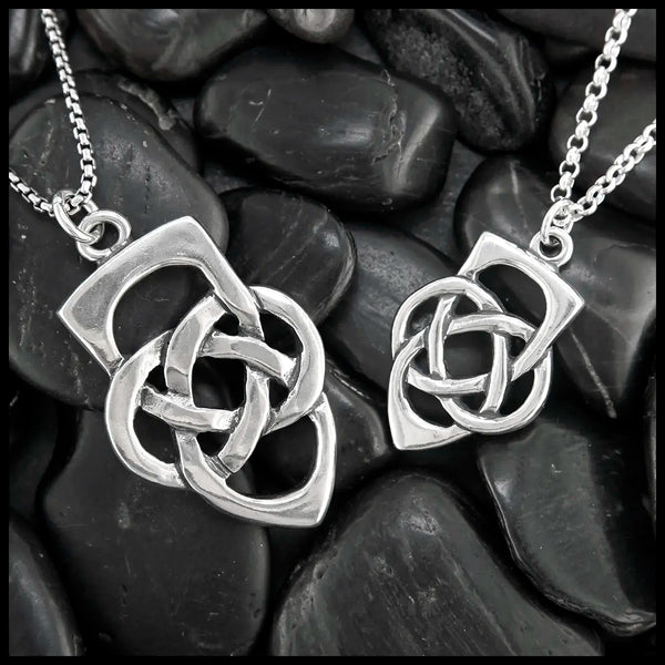 Father's Knot Pendant or Key Ring in Silver