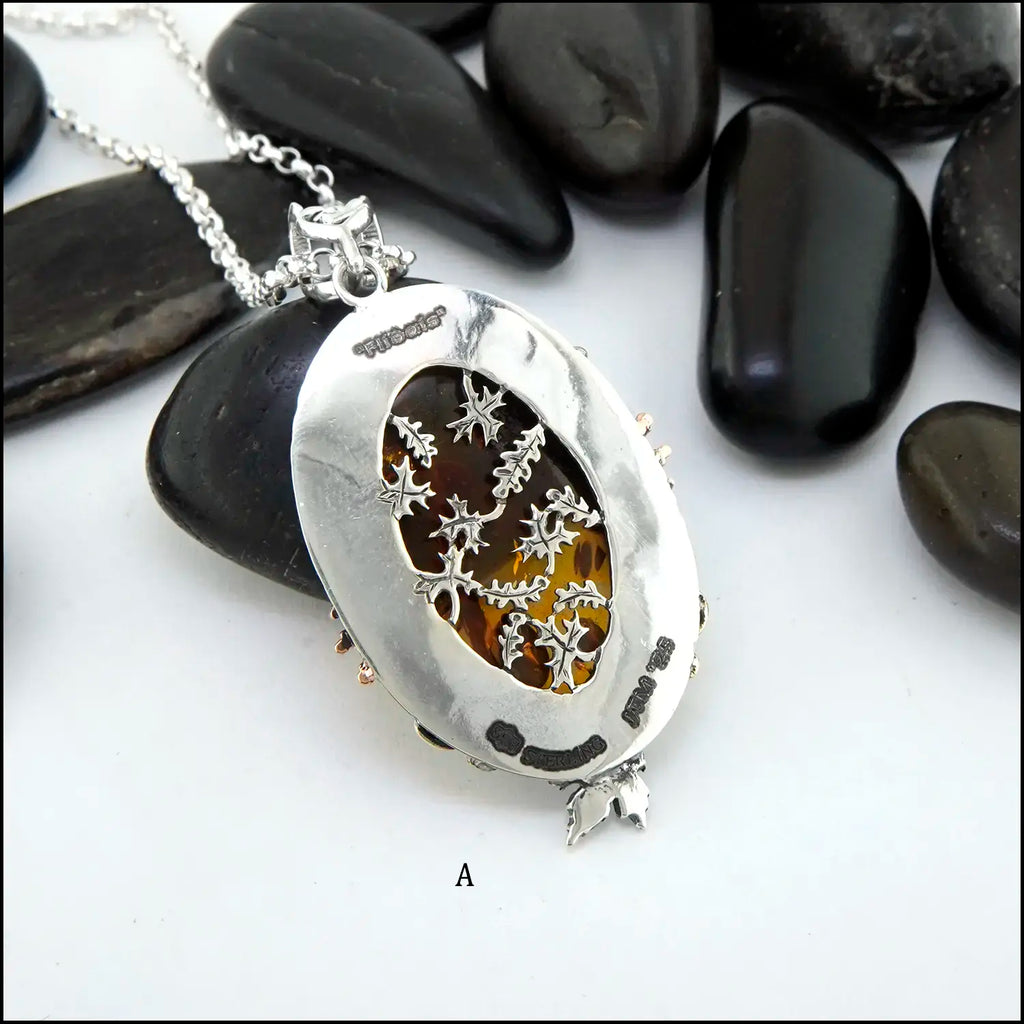 Pendant "A" Reverse