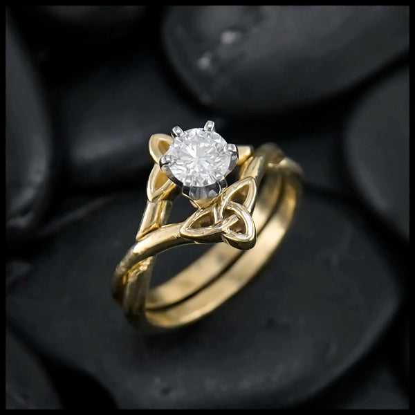 Interlocking Wedding Set with Diamond
