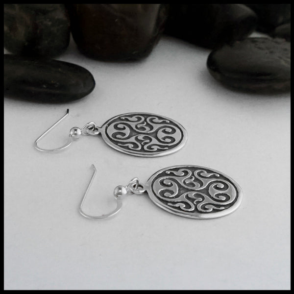 side view of earrings 