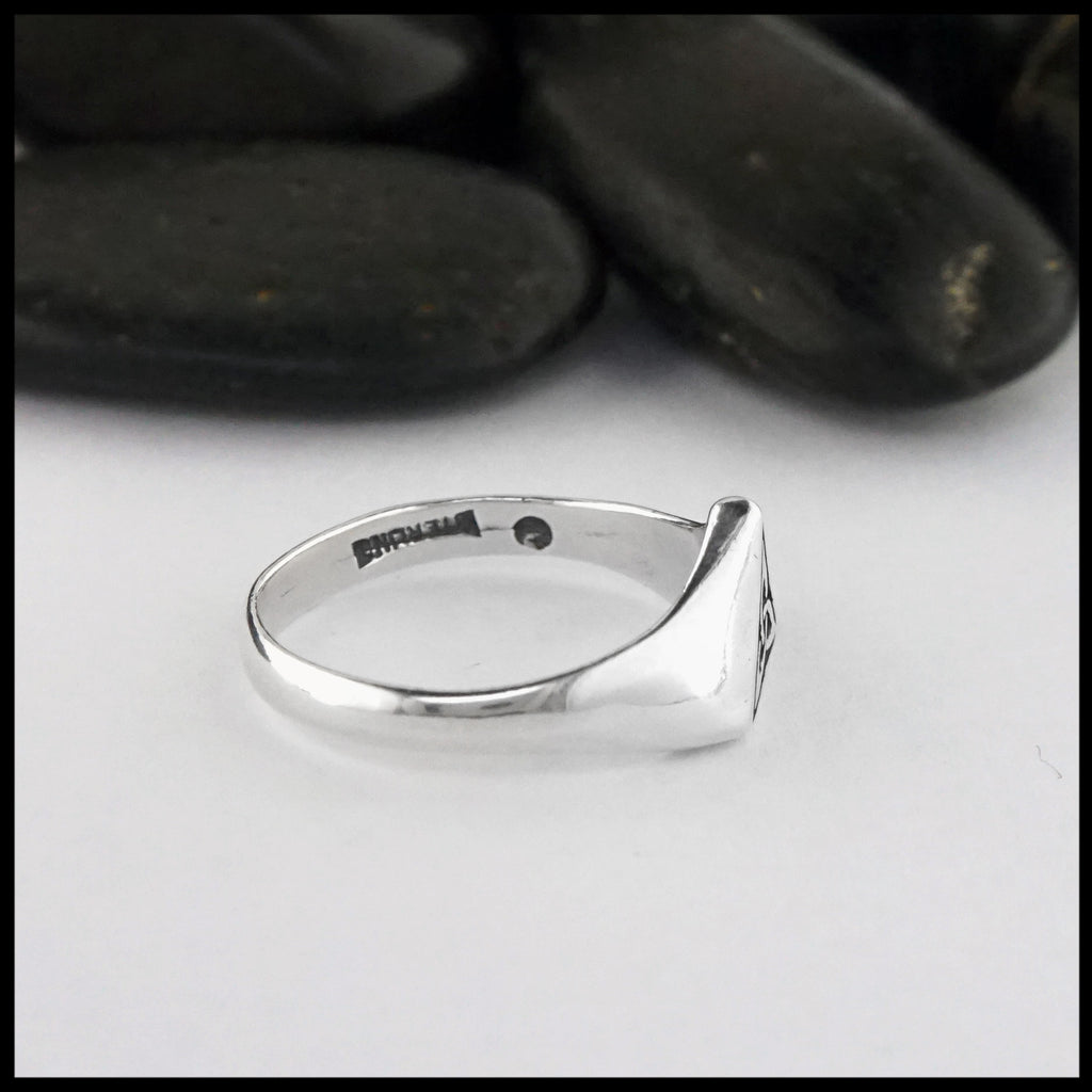 trinity knot ring 