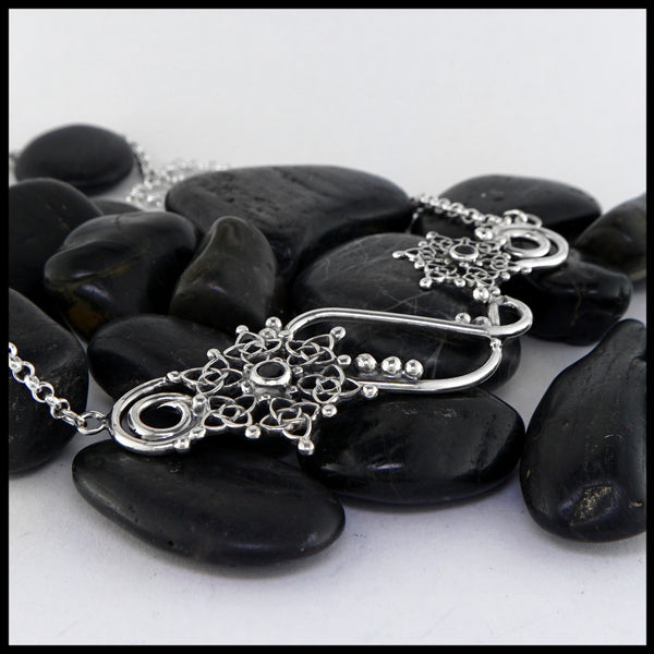 side view of pendant 