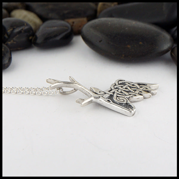 side view of pendant 