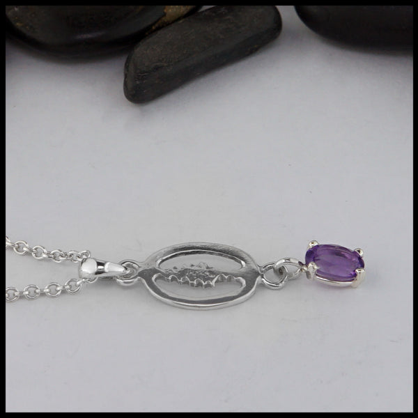 side view of pendant 