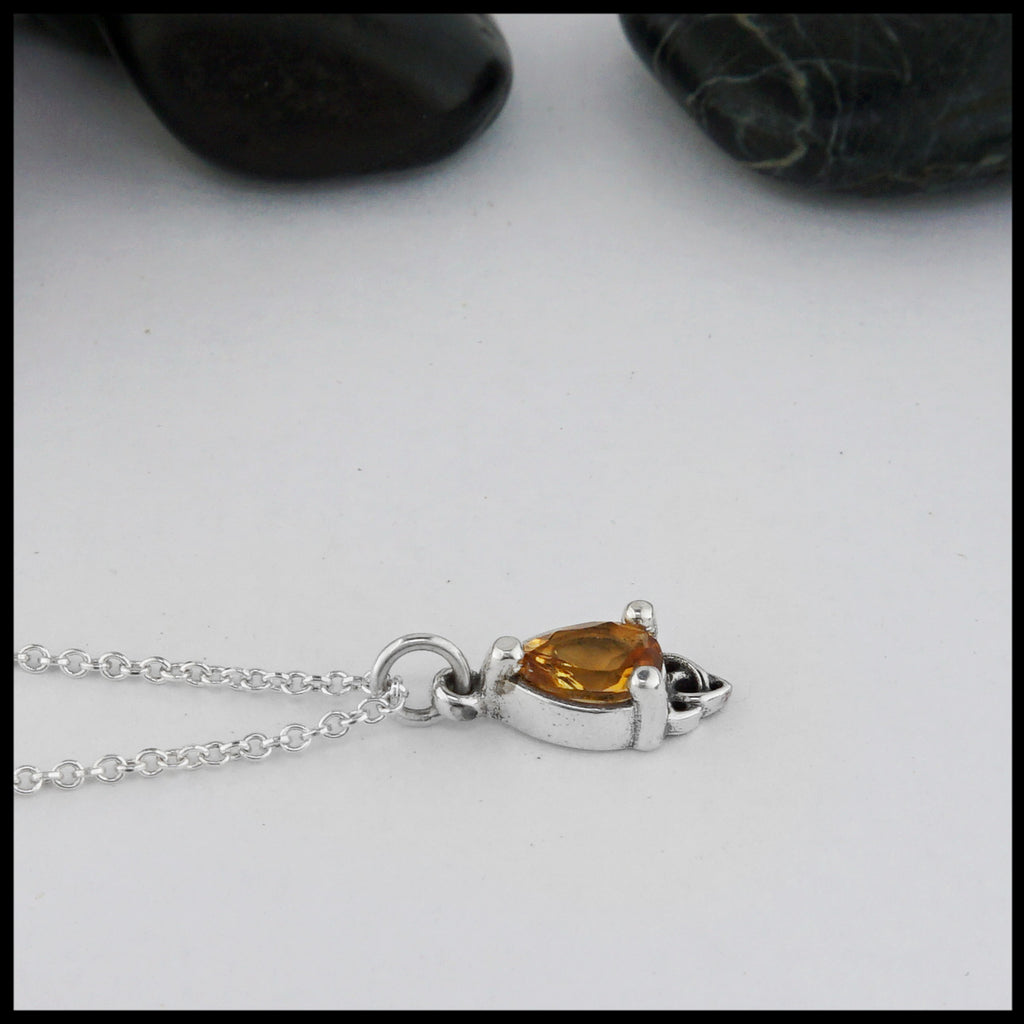 side view of pendant 