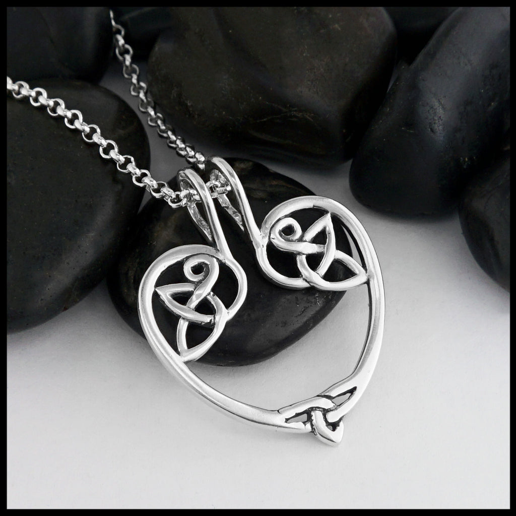 heart knot pendant 