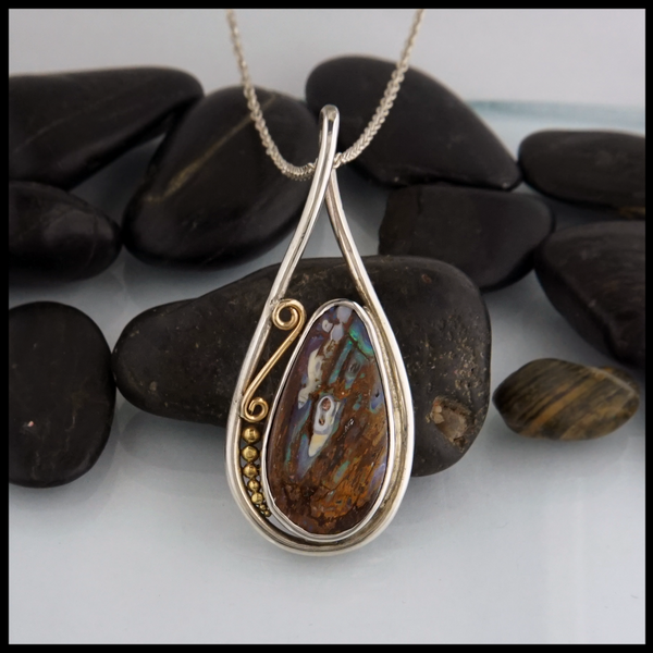 18Y Spiral and Beads, Opal