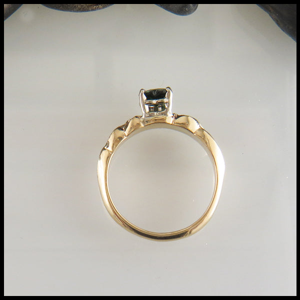 Tsavorite ring in 14K Yellow Gold