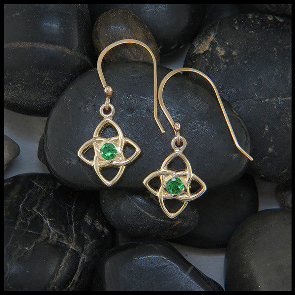Gold starlight earrings with tsavorite