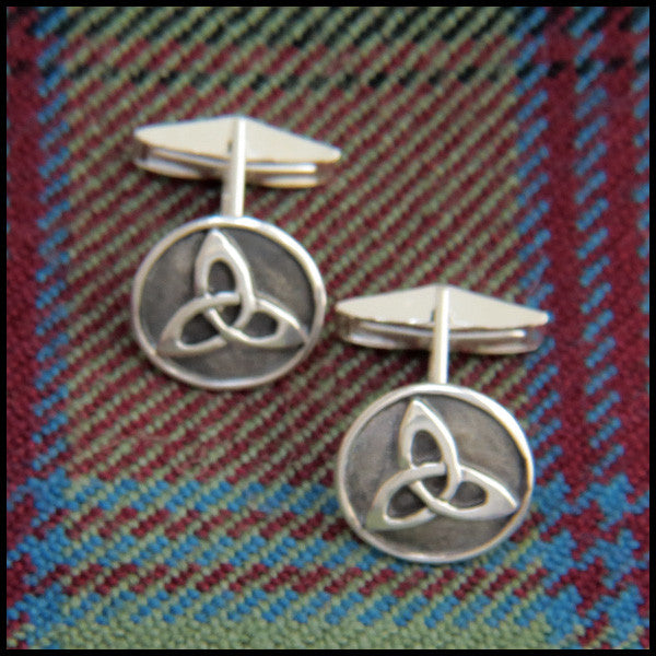Trinity Knot Mens Cuff Links in Sterling Silver