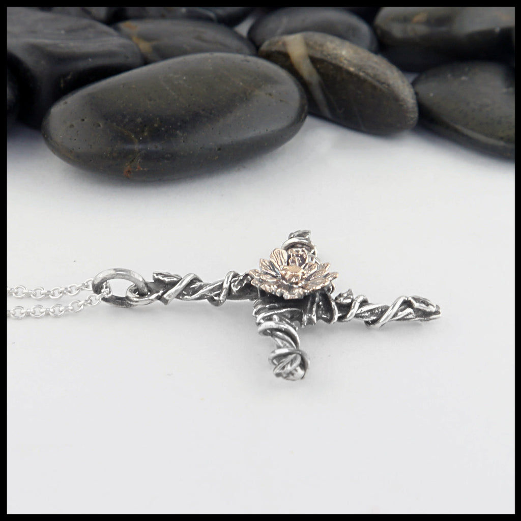 side view of large pendant